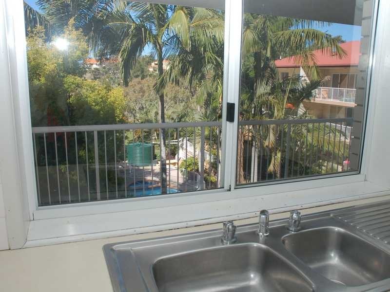 15 54 Dutton Street, Coolangatta QLD 4225