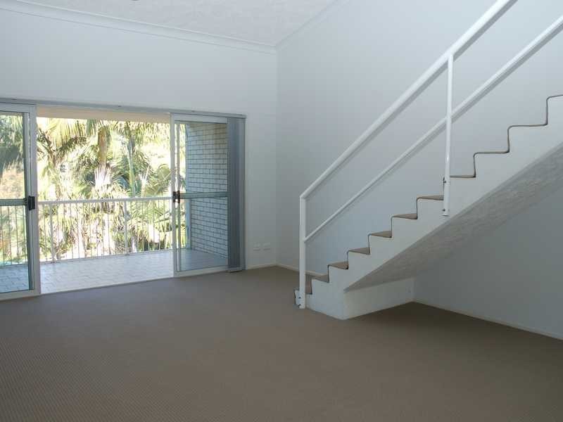 15 54 Dutton Street, Coolangatta QLD 4225