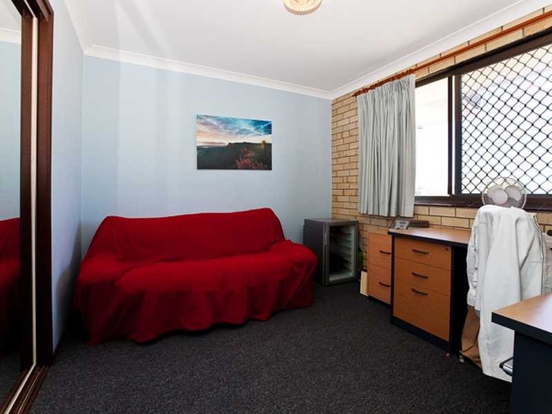 8/74 Coolangatta Road, Coolangatta QLD 4225