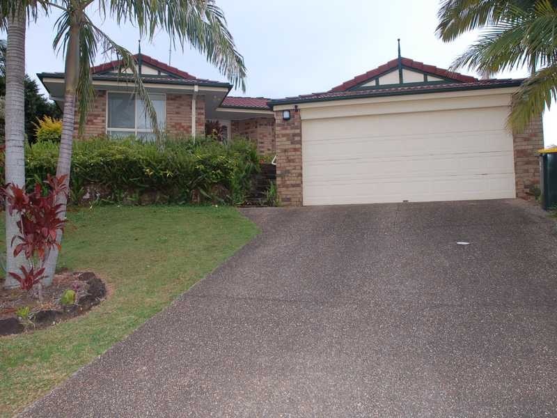 4 Cashel Crescent, Banora Point NSW 2486