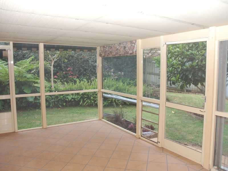 4 Cashel Crescent, Banora Point NSW 2486