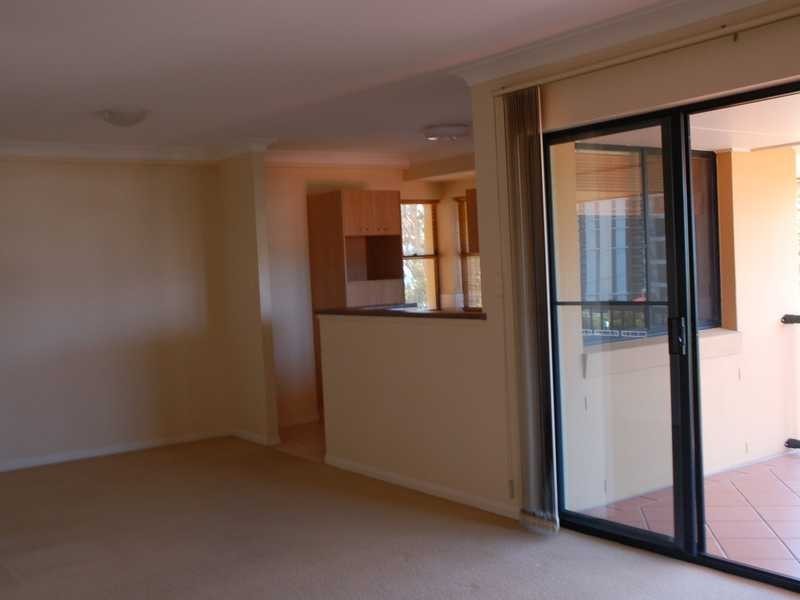 7/6-8 Rutledge Street, Coolangatta QLD 4225