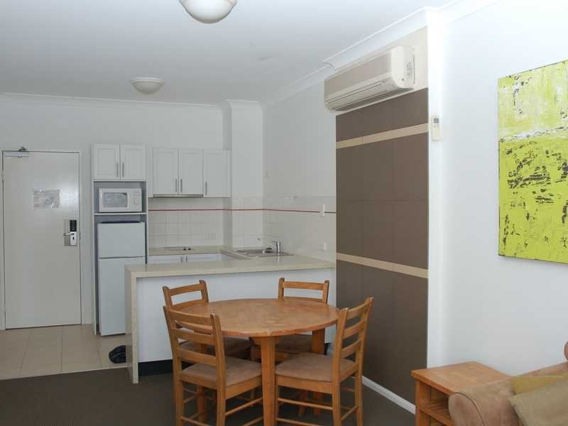 444/99 Griffith Street, Coolangatta QLD 4225