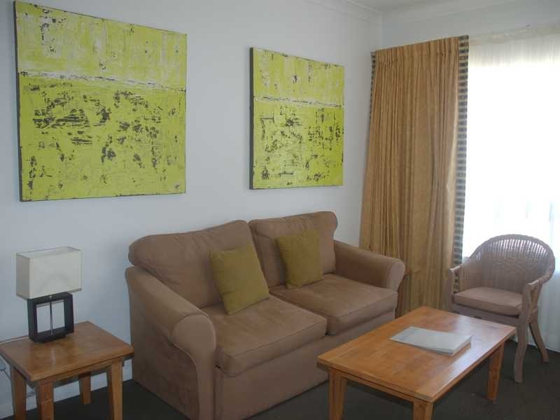 444/99 Griffith Street, Coolangatta QLD 4225