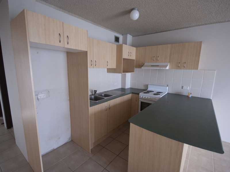 2/17 Coolangatta Road, Kirra QLD 4225