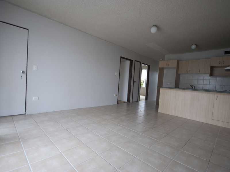 2/17 Coolangatta Road, Kirra QLD 4225