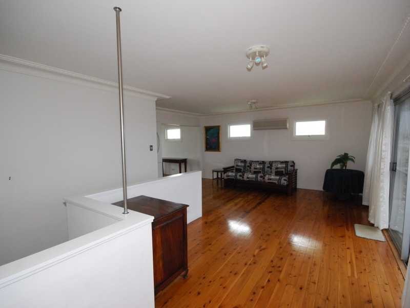 63 Pioneer Parade, Banora Point NSW 2486