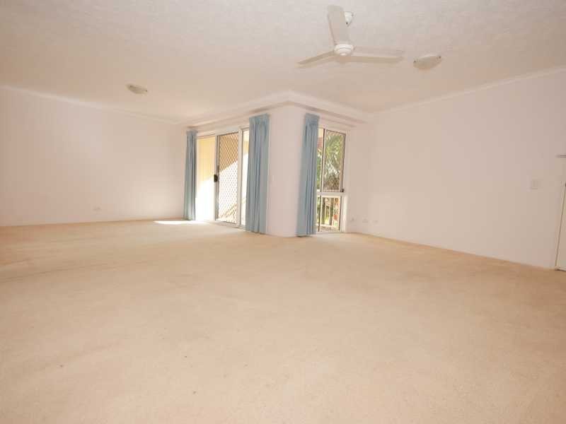 14/12 Douglas street, Kirra QLD 4225