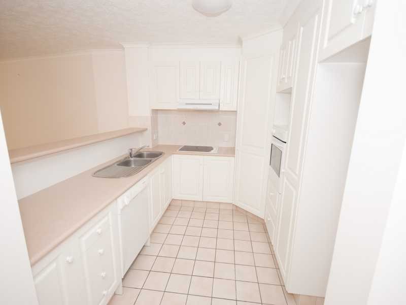 14/12 Douglas street, Kirra QLD 4225