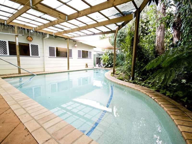 9 Blue Water Cres, Tweed Heads West NSW 2485