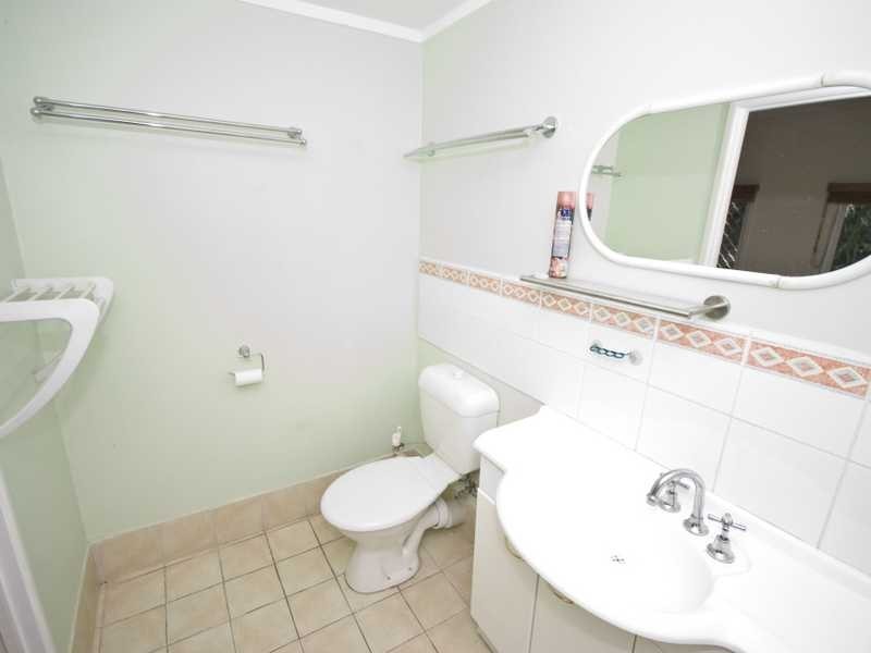 9 Blue Water Cres, Tweed Heads West NSW 2485