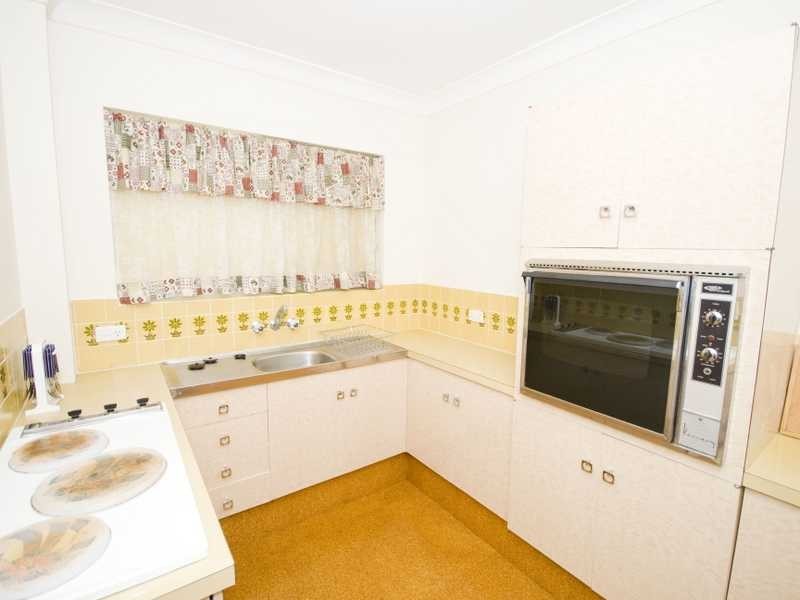 4/15 Tweed Street, Coolangatta QLD 4225