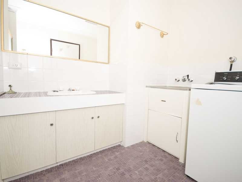 4/15 Tweed Street, Coolangatta QLD 4225