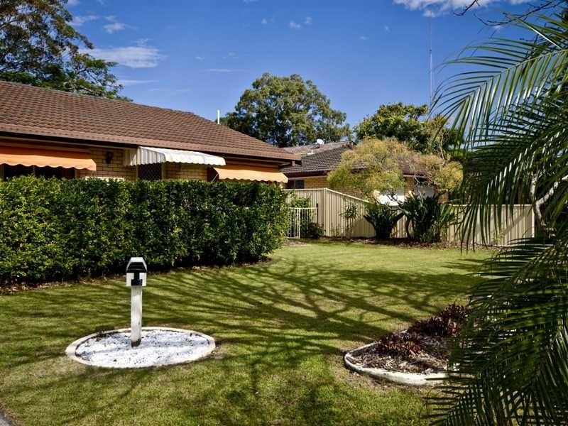 Unit 2/53 Riviera Ave, Tweed Heads NSW 2485