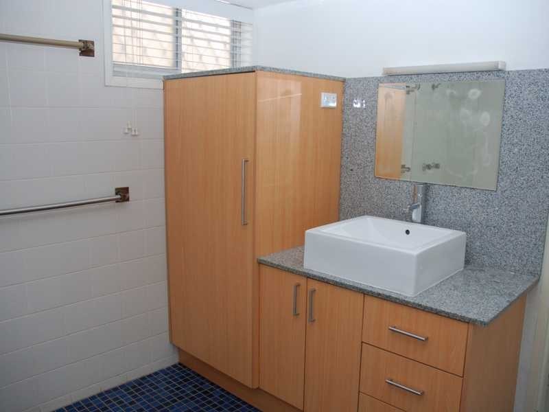 3/37 Garrick, Coolangatta QLD 4225