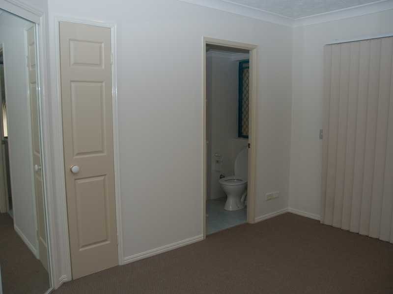 1/42 Rutlege Street, Coolangatta QLD 4225