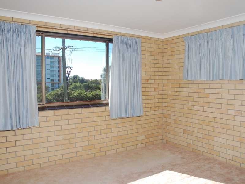 Coolangatta QLD 4225