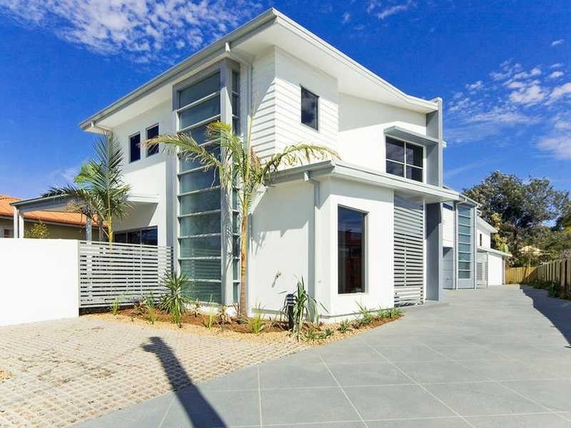 2/32 Korina Avenue, Kirra QLD 4225