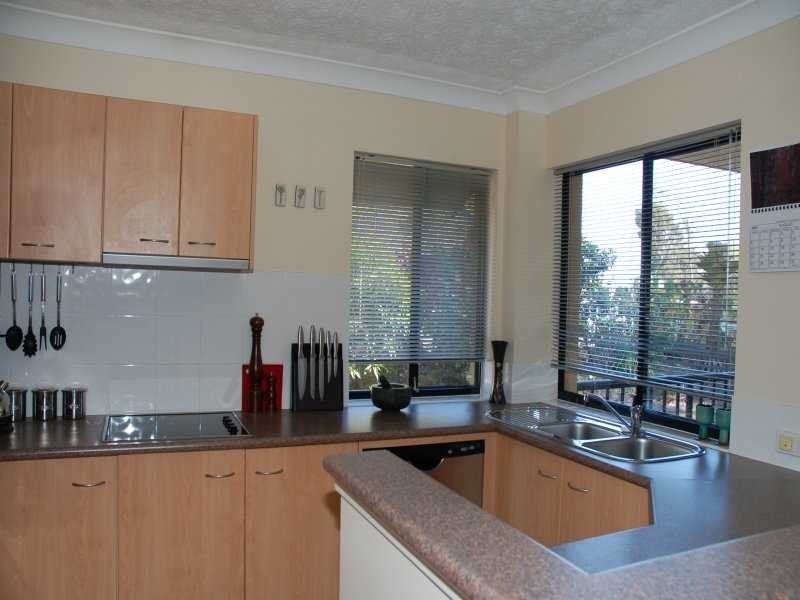 Coolangatta QLD 4225