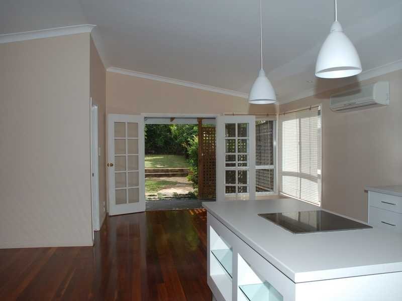 Coolangatta QLD 4225