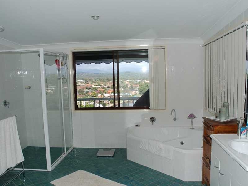 33 Leeward Terrace, Tweed Heads NSW 2485