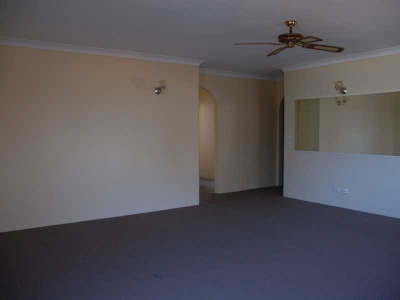 8/367 Golden Four Drive, Bilinga QLD 4225