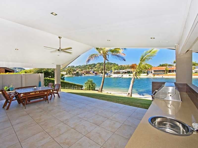 48 Parkes Drive, Tweed Heads NSW 2485