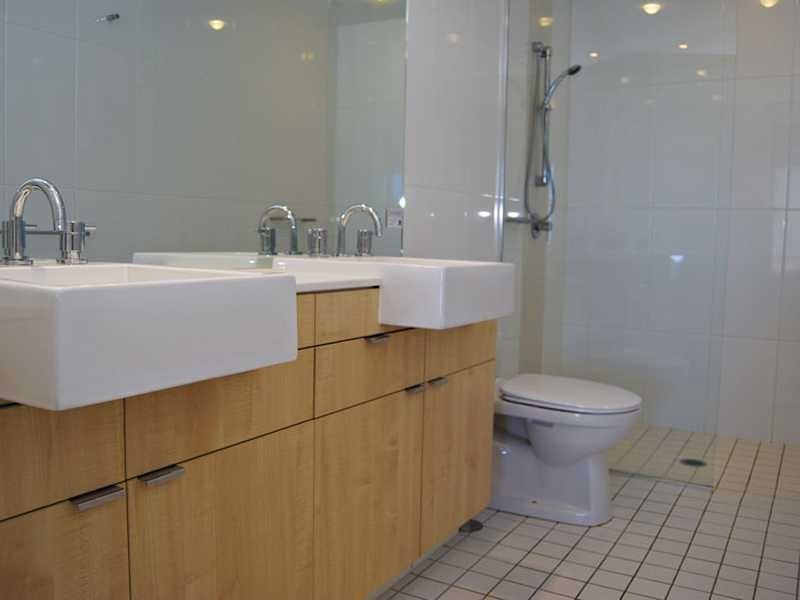 Apartment 404/3 Mclean Street, Coolangatta QLD 4225