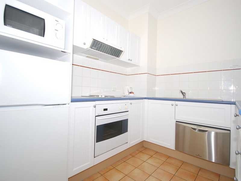 Unit 107-109/99 Griffith Street, Coolangatta QLD 4225