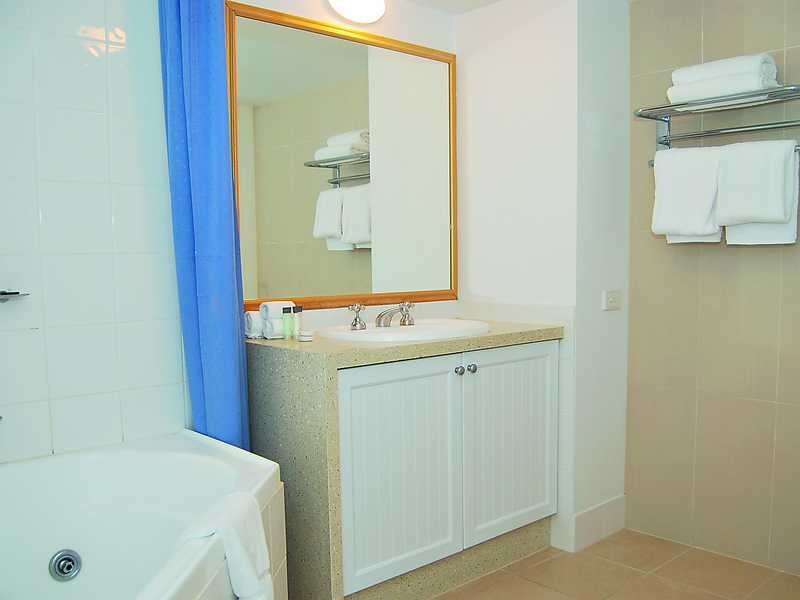 Unit 437/99 Griffith Street, Coolangatta QLD 4225