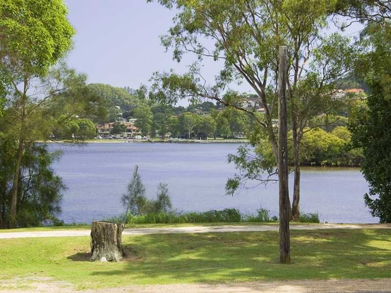 92 Dry Dock Road, Tweed Heads South NSW 2486