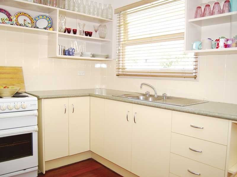 1/37 Miles Street, Kirra QLD 4225