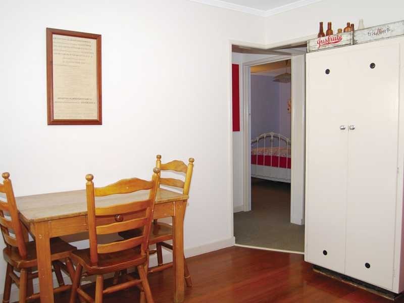 1/37 Miles Street, Kirra QLD 4225