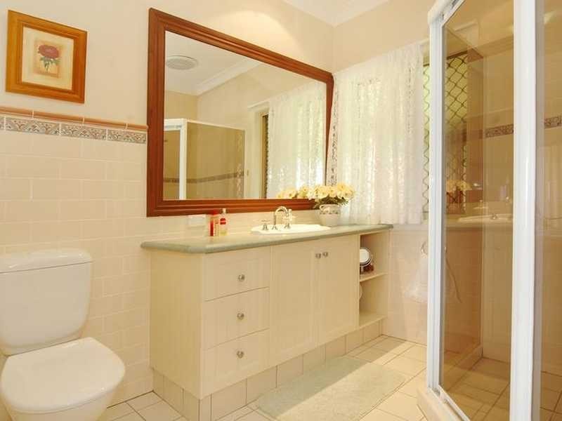 7 Pacific Drive, Banora Point NSW 2486