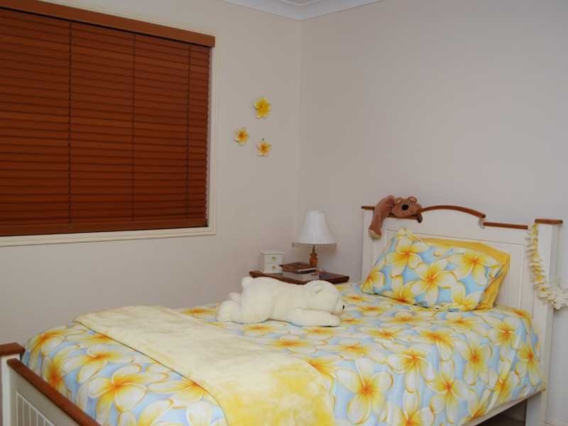 7 Comenara Crescent, Banora Point NSW 2486