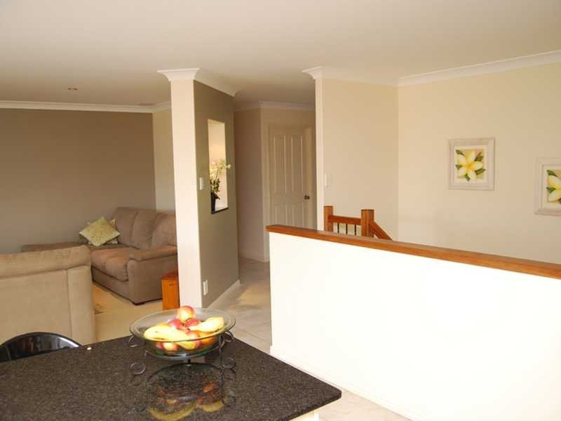 7 Comenara Crescent, Banora Point NSW 2486