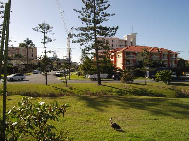 3/23 Coolangatta Road, Kirra QLD 4225