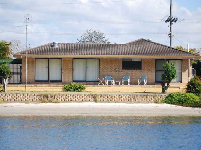 Unit 1 & 2/16 Ducat Street, Tweed Heads NSW 2485