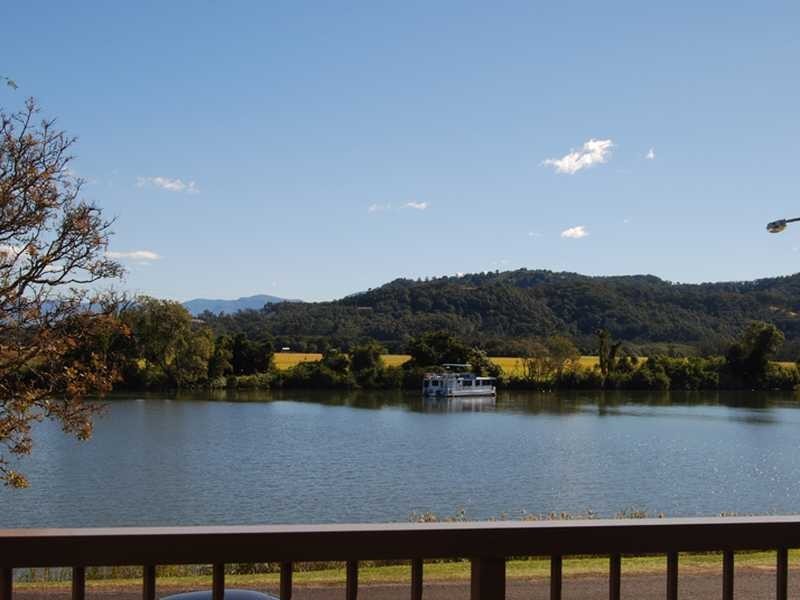 156 Riverside Drive, Tumbulgum NSW 2490