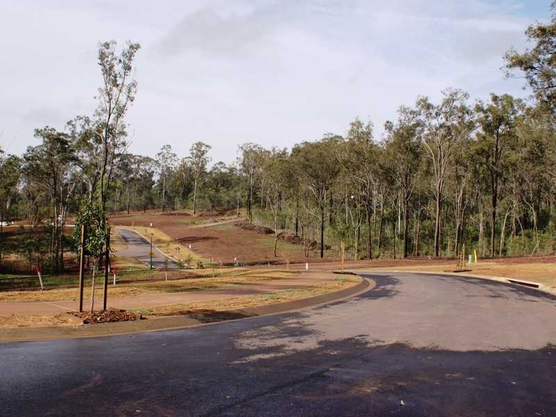 Chestnut Drive, Pine Mountain QLD 4306