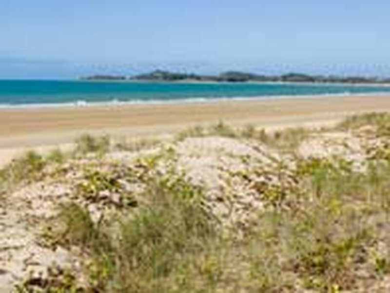 8 Shoal Point Road, Bucasia QLD 4750