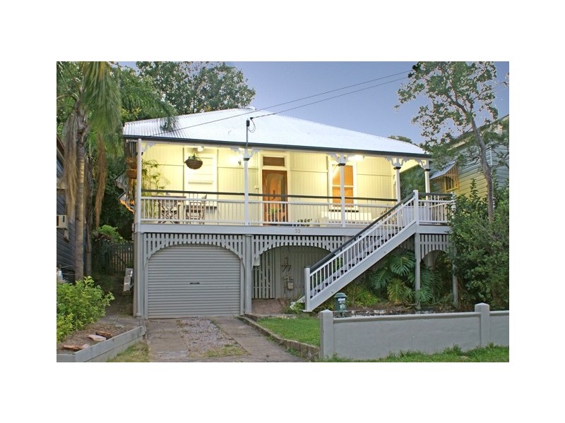 33 White St, Kelvin Grove QLD 4059