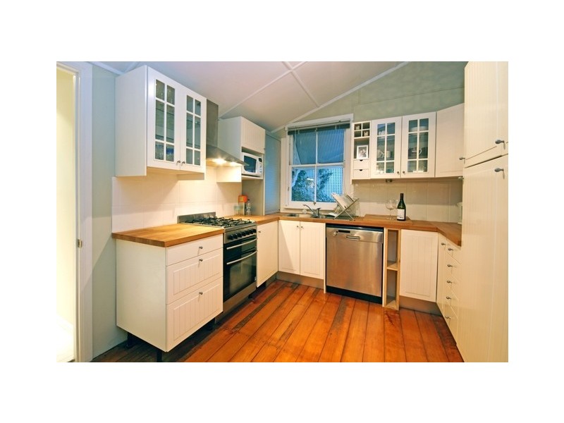 33 White St, Kelvin Grove QLD 4059