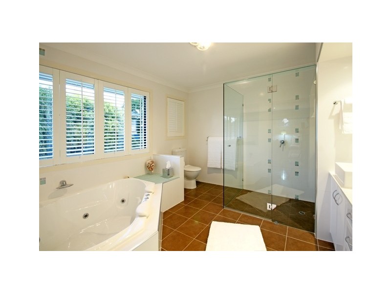 35 Coolibah Street, Bardon QLD 4065