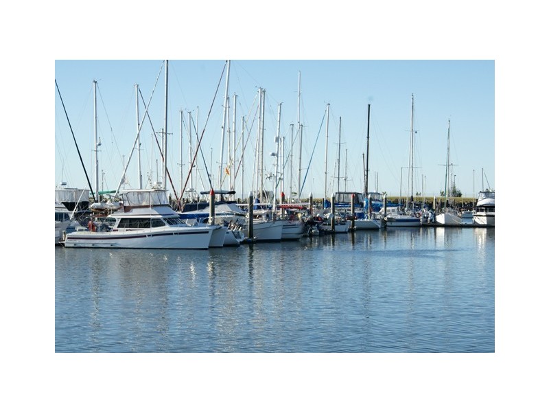 3 Thurecht Parade, Scarborough QLD 4020