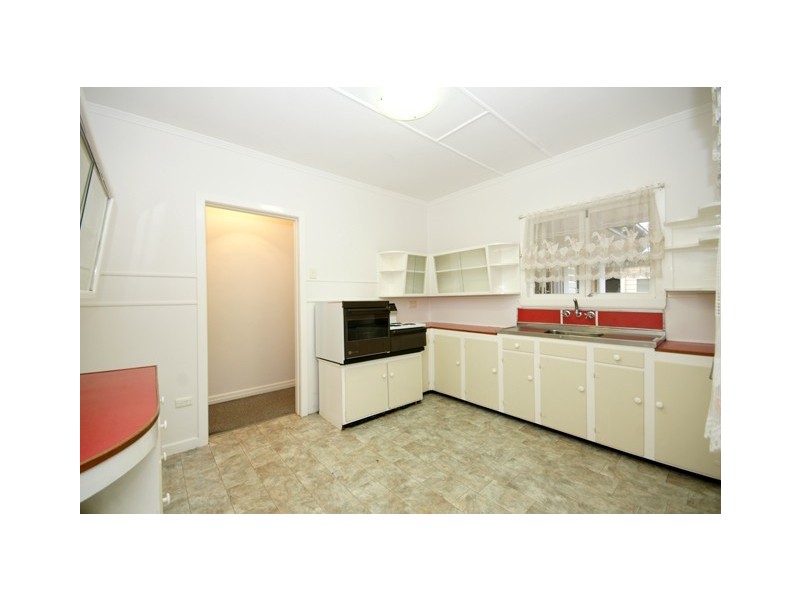 12 Fontayne St, Aspley QLD 4034