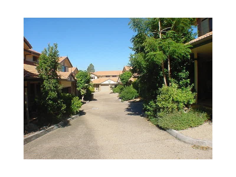 28/22 Thurlow Street, Newmarket QLD 4051