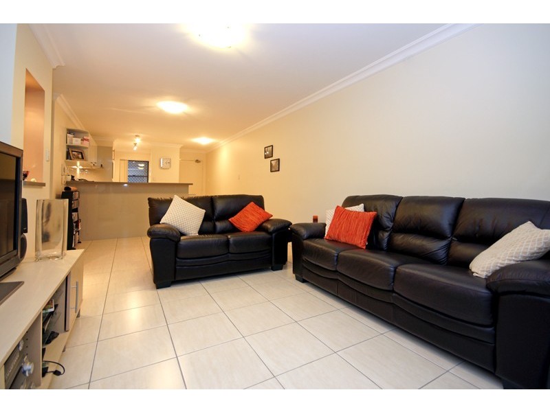 8/22 Cadell Street, Toowong QLD 4066