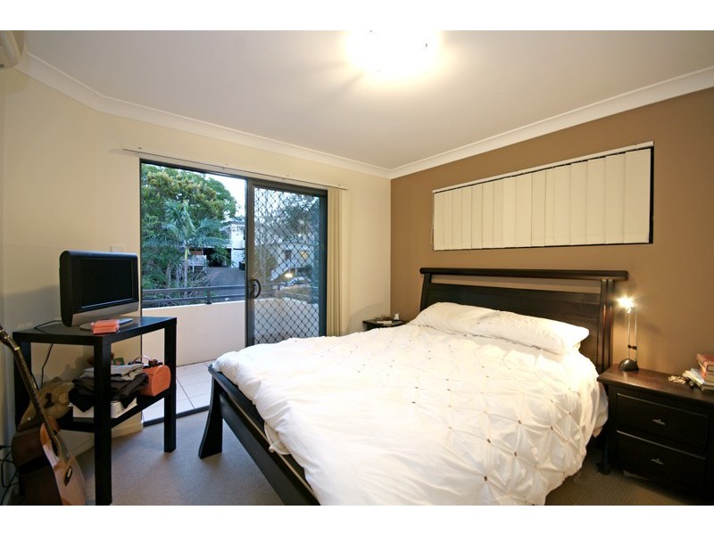 8/22 Cadell Street, Toowong QLD 4066