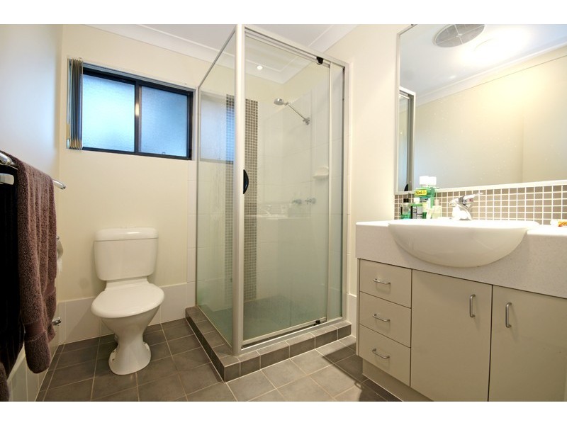 8/22 Cadell Street, Toowong QLD 4066